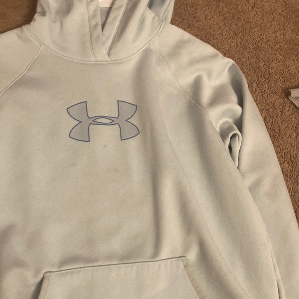 under armour hoodie. size L. small stains on front